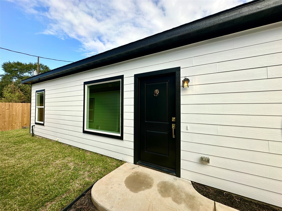 Foto principal - 11563 Persimmon St