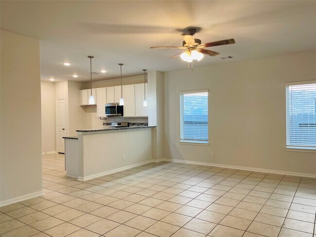 Building Photo - 14206 Alpine Fir Dr