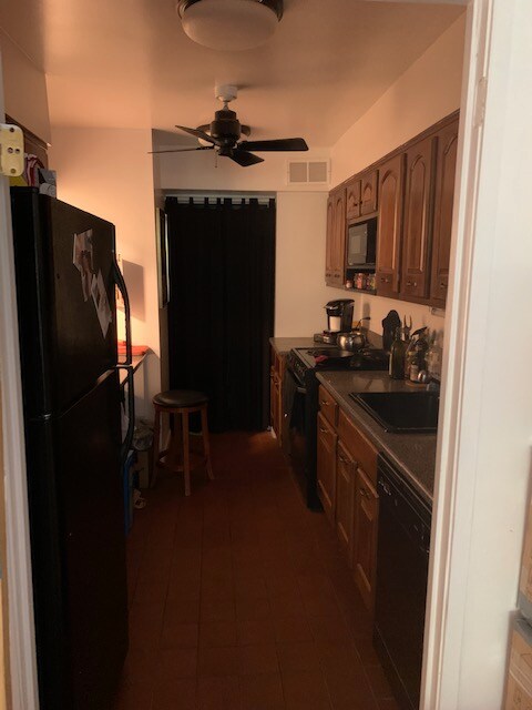 Foto del edificio - 1001 26th St NW