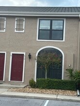 Building Photo - 610 Casa Park O Ct