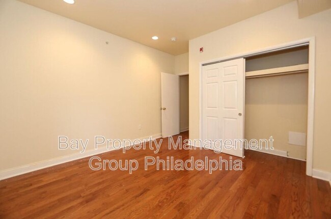 Building Photo - 1708 W Diamond St