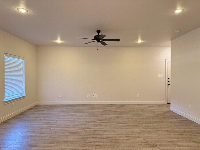 Foto del edificio - 1708 102nd St