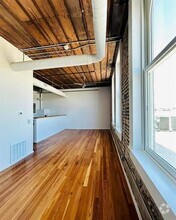 Building Photo - 201 E Chambers St