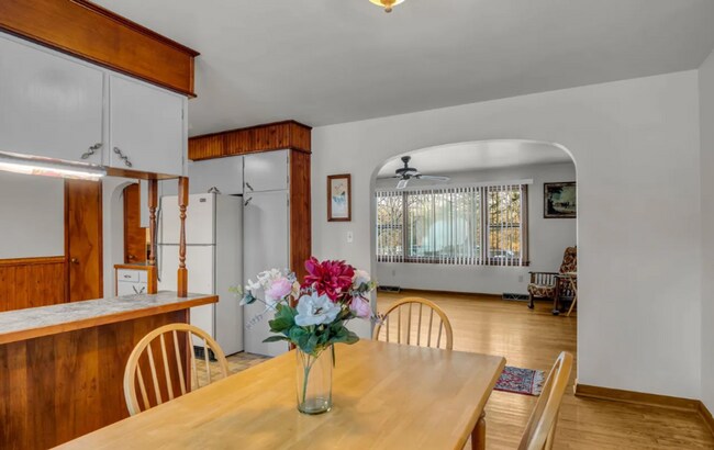 Foto del edificio - 4 Bedroom homestead on 6.68 acres