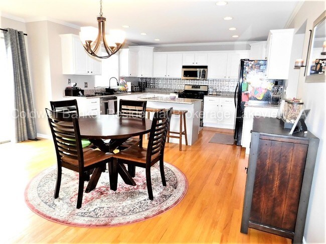 Foto del edificio - 1N182 Darling Street , Wheaton , IL , 60187