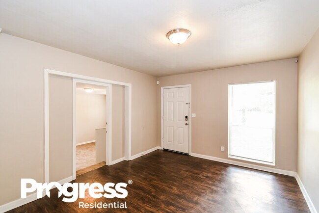 Building Photo - 6157 Cedar Hills Blvd