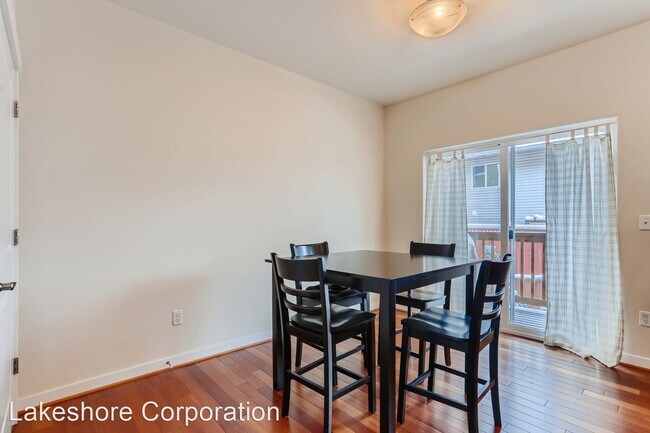 Building Photo - 3 br, 2.5 bath House - 2012 112th ST SW