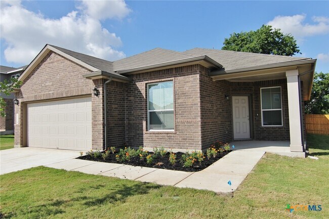Foto del edificio - 1330 Ace Ranch St