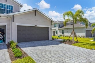 Building Photo - 17620 Boracay Ct