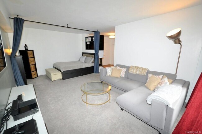 Foto del edificio - 281 Garth Rd