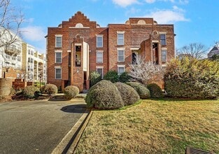 Building Photo - 328 W 6th St
