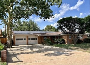 Building Photo - 2302 54th St