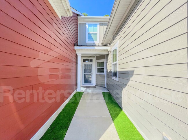 Building Photo - 1907 Doubloon Way