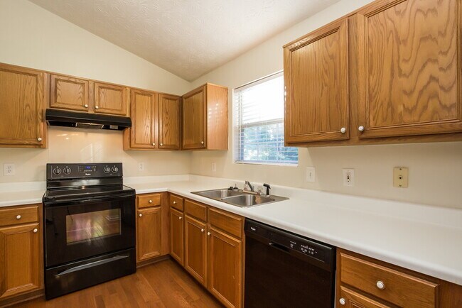 Foto del edificio - 3714 Crescent Hill Ln