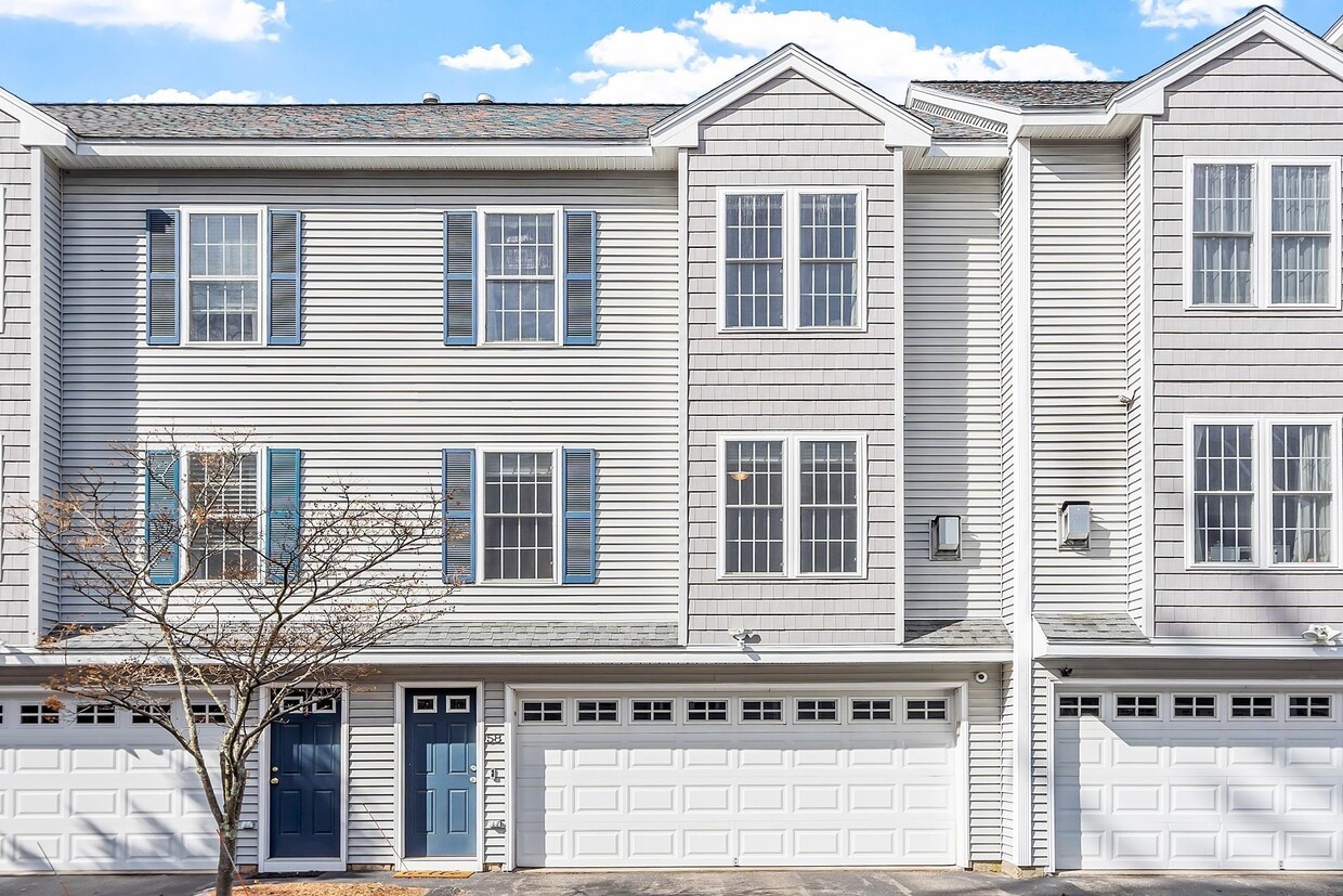 Primary Photo - 58 Andrew St