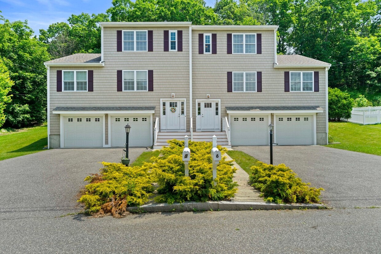 6 Mass Ave Unit 1, Woburn, MA 01801 Condo for Rent in Woburn, MA