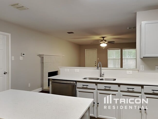 Building Photo - 1133 Single Tree Dr