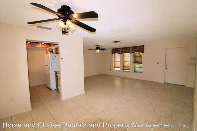 Building Photo - 2 br, 2 bath House - 625 Darwin Rd