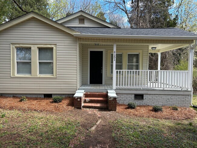 Foto del edificio - 4151 Sheraton St