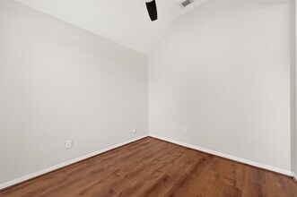 Building Photo - 6030 Wildbriar Ln