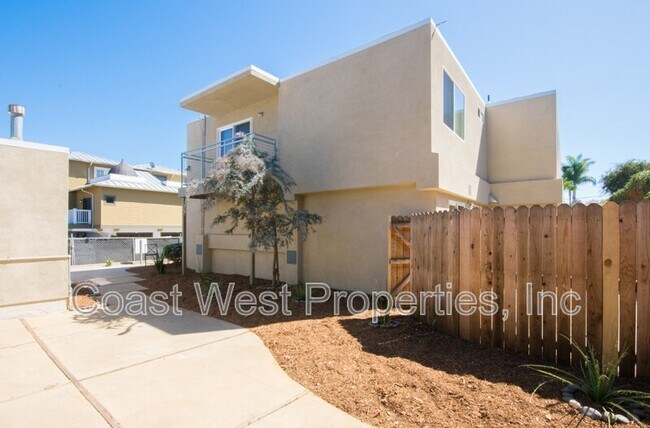 Building Photo - 120 Phoebe St