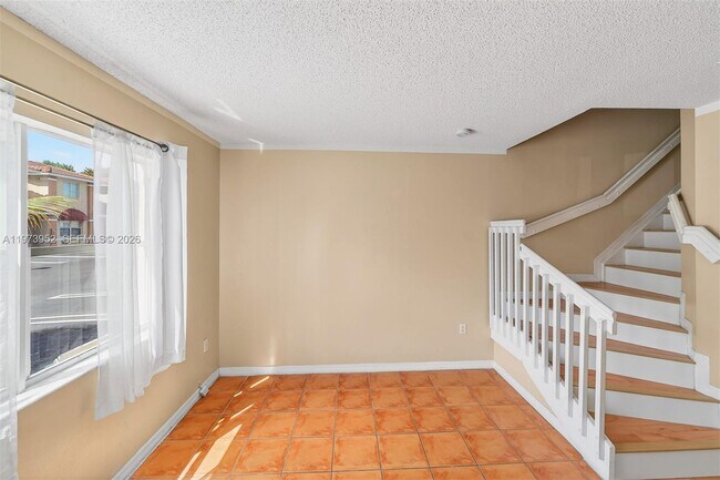 Building Photo - 6375 SW 139th Ave