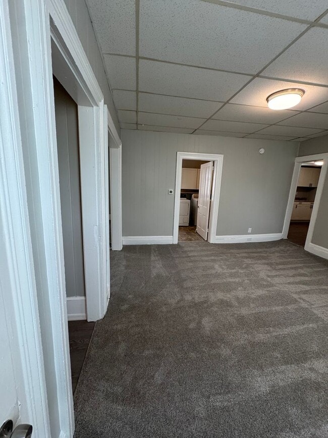 Foto del edificio - Spacious Four Bedroom House Close to Downt...