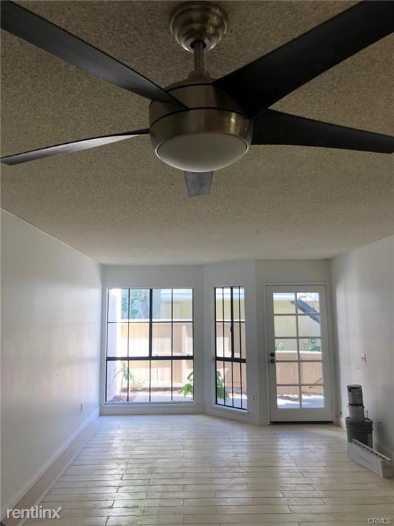 Building Photo - 12651 Briarglen Loop