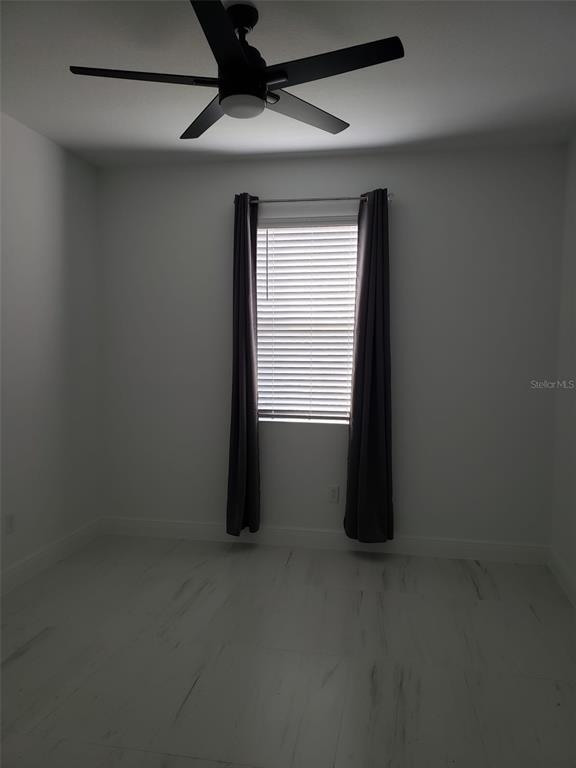 Foto del edificio - 9044 Exploration Ave