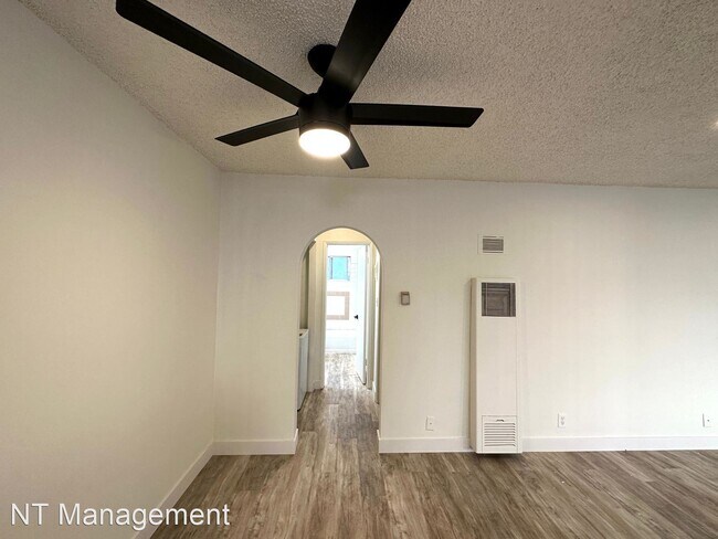 Foto del edificio - 1 br, 1 bath Apartment - 3419-31 Keystone ...