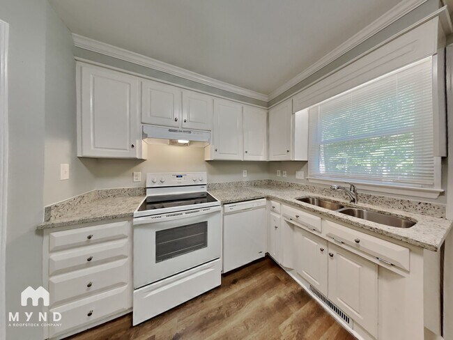 Foto del edificio - 523 Rockvale Ct