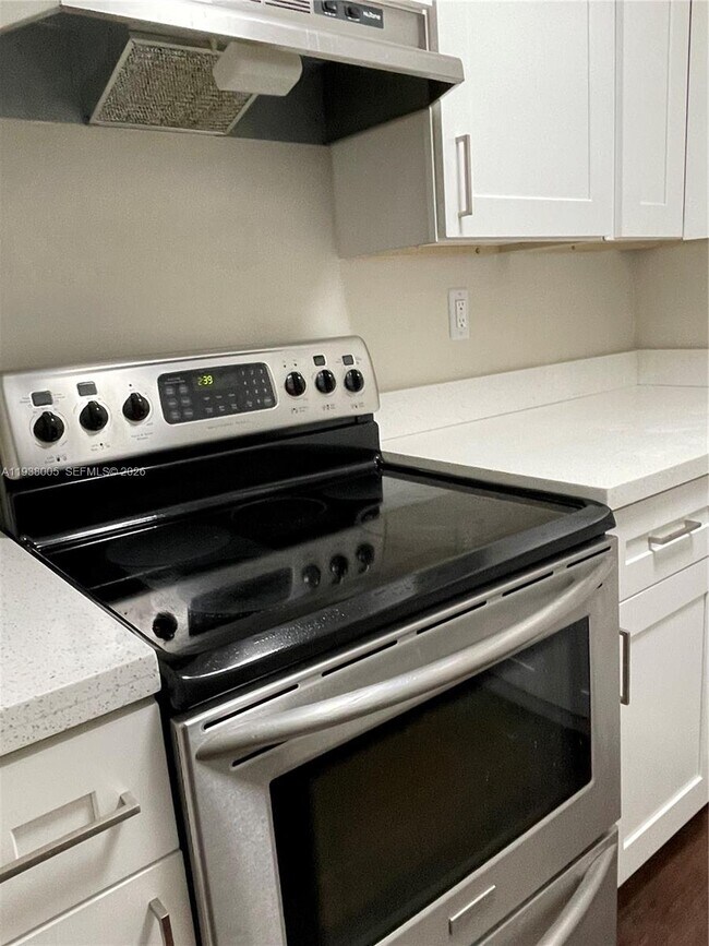 Foto del edificio - 7390 NW 38th St