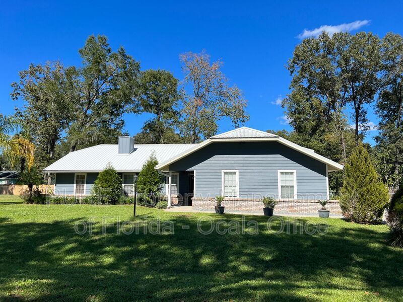 Primary Photo - 3 Hemlock Terrace Ln