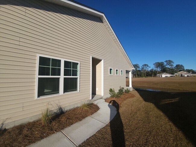 Foto del edificio - 3 bedroom/2 bath duplex in Heather Glenn