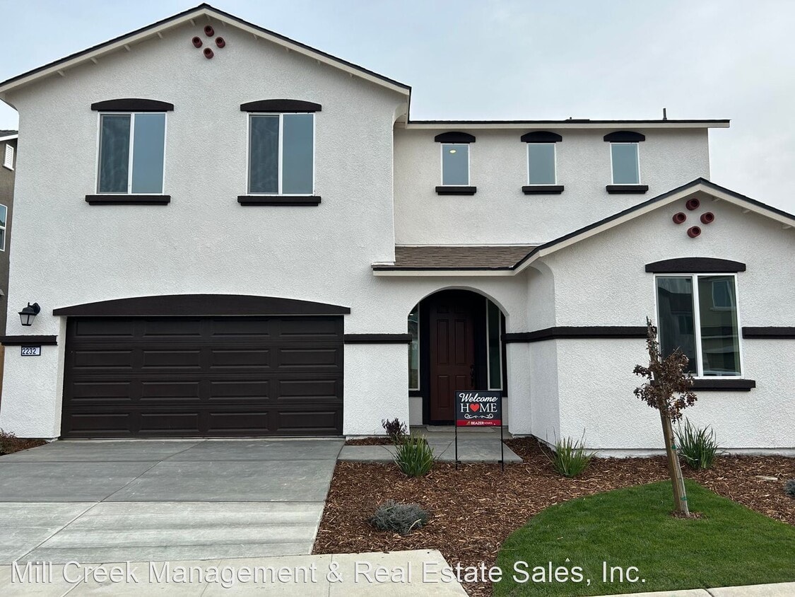 Primary Photo - 5 br, 3 bath House - 2232 S. Crumal