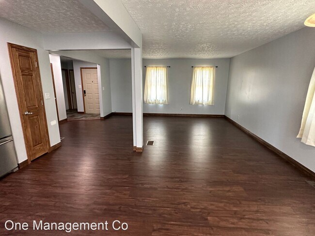 Building Photo - 4 br, 2 bath House - 120 Kent Ct