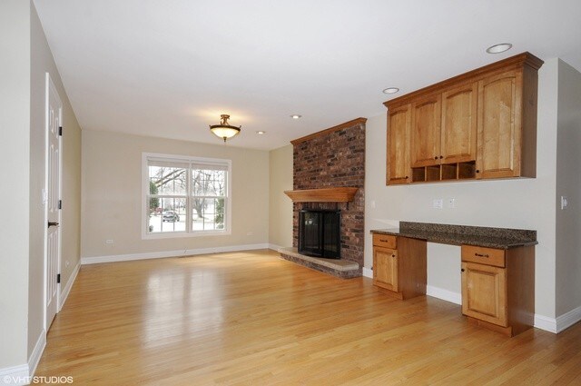 Building Photo - 429 Blue Grass Ct