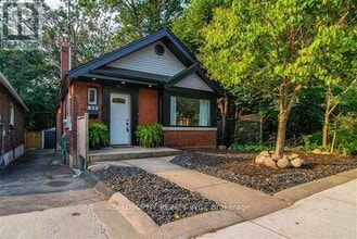 Building Photo - 827 Kingston Rd