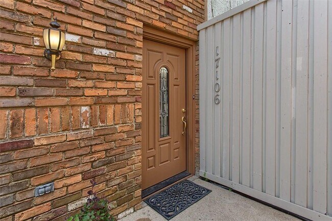 Photo - 17106 Knots Landing House