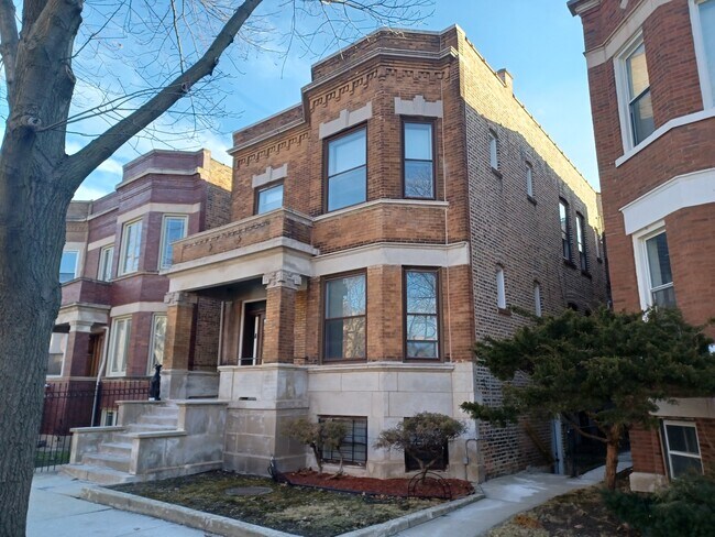 Foto del edificio - 6125 S Champlain Ave
