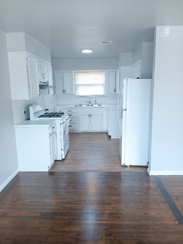 Foto del edificio - 1919 W 46th Pl
