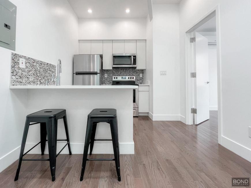 Primary Photo - 2 bedroom in Brooklyn NY 11222