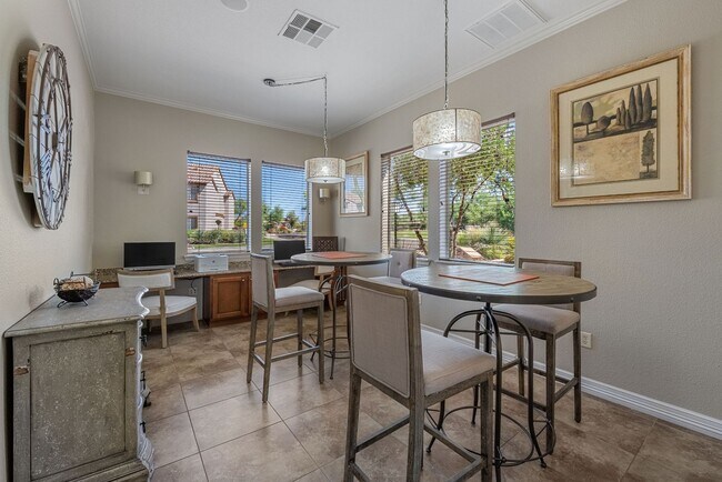 Azure Creek At Tatum Ranch Apartments Cave Creek Az Apartments Com