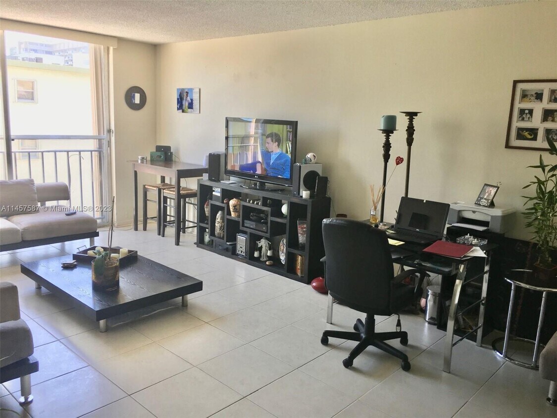 1250 Alton Rd Unit 5F, Miami Beach, FL 33139 Condo for Rent in Miami