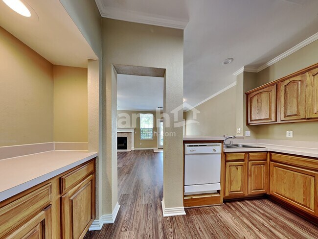 Building Photo - 349 Regency Drive