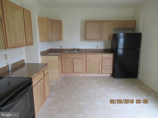 Building Photo - 410 K St