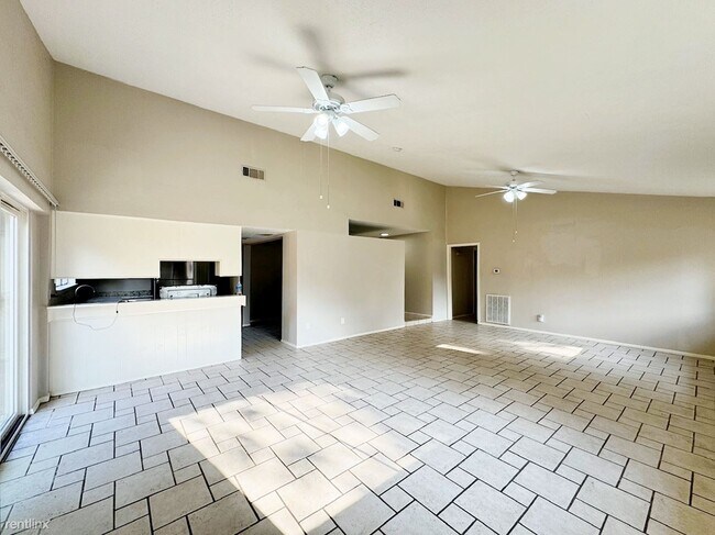 Foto del edificio - 4 br, 2 bath House - 23127 Lestergate Dr