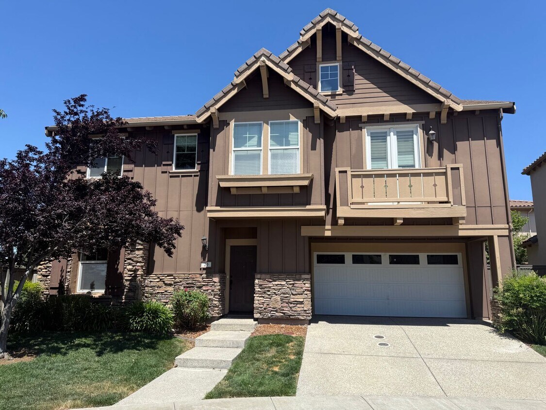 Primary Photo - Beautiful home in Natomas!