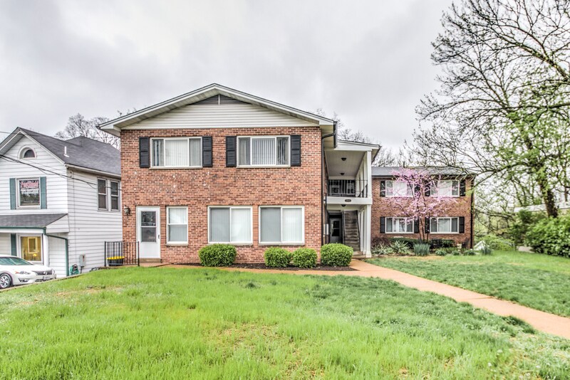 Foto principal - 7848 Big Bend Blvd