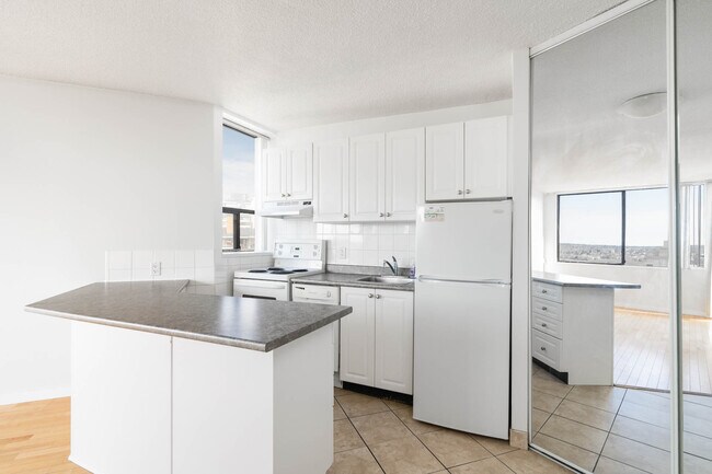 Photo du bâtiment - Nicola Place